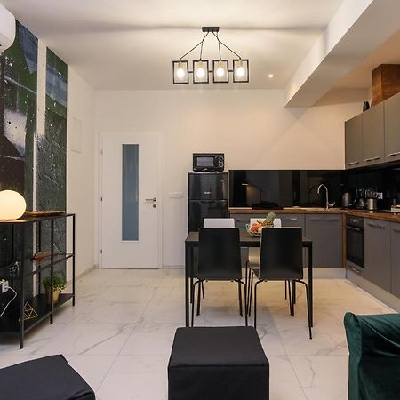 Batinic Apartments Kaštela エクステリア 写真