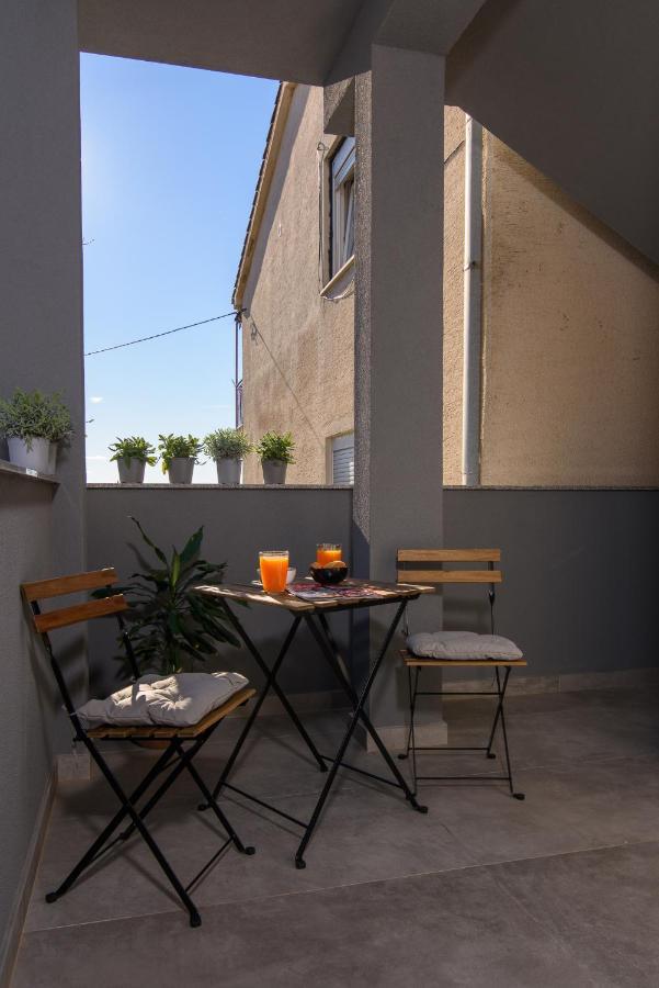 Batinic Apartments Kaštela エクステリア 写真