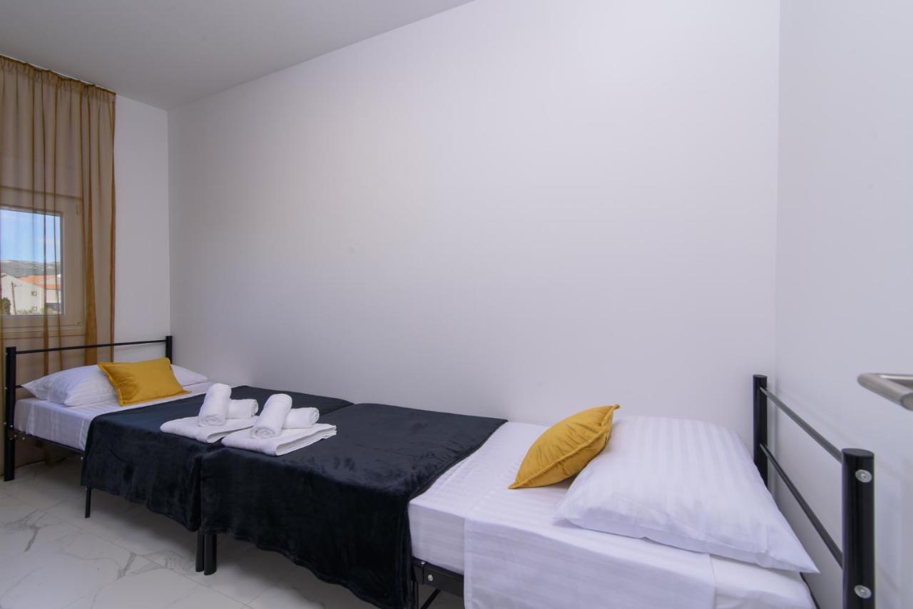 Batinic Apartments Kaštela エクステリア 写真